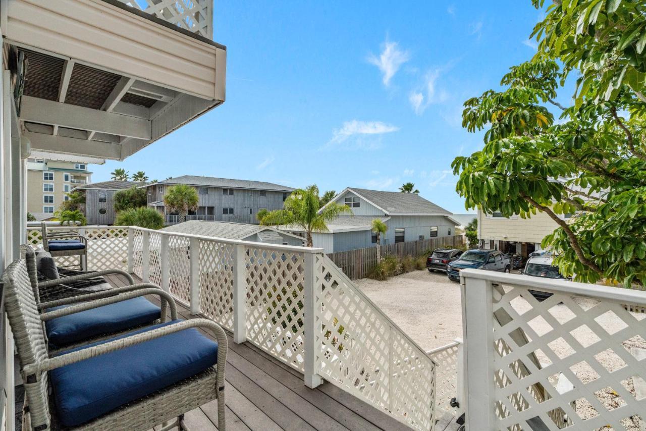 Beach House In Indian Shores Villa เคลียร์วอเตอร์บีช ภายนอก รูปภาพ